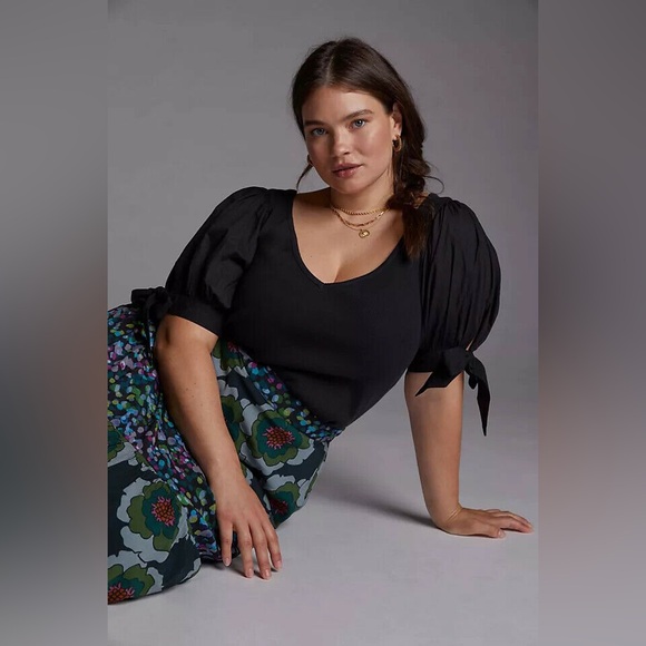 Anthropologie Tops - Maeve Anthropologie Blouse Women’s XL Black Puff Sleeved Ribbed Tie Short Sleeve